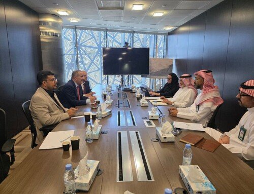 وزير الصحة يبحث مع البرنامج السعودي مجالات التعاون المشترك ودعم القطاع الصحي